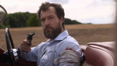 400px-father_brown-s04e05-webley-4